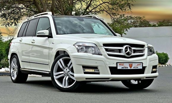 Buy Import Mercedes-Benz 190 White Car in Import - Dubai in Abhasia