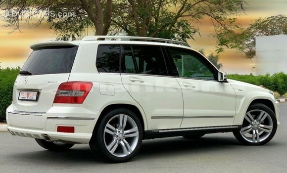 Buy Import Mercedes-Benz 190 White Car in Import - Dubai in Abhasia Buy Import Mercedes-Benz 190 White Car in Import - Dubai in Abhasia
