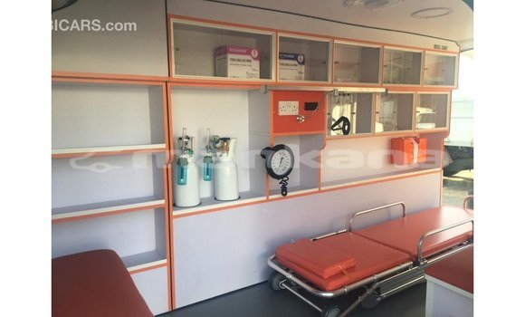 Buy Import Toyota Hiace White Car in Import - Dubai in Abhasia Buy Import Toyota Hiace White Car in Import - Dubai in Abhasia