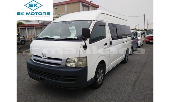 Buy Import Toyota Hiace White Car in Import - Dubai in Abhasia