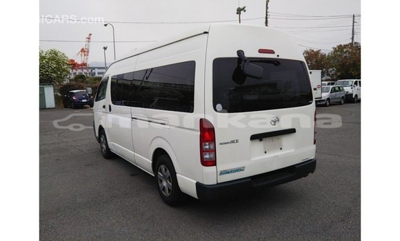 Buy Import Toyota Hiace White Car in Import - Dubai in Abhasia Buy Import Toyota Hiace White Car in Import - Dubai in Abhasia