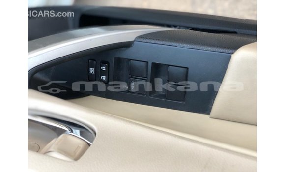 Buy Import Toyota Corolla White Car in Import - Dubai in Abhasia Buy Import Toyota Corolla White Car in Import - Dubai in Abhasia