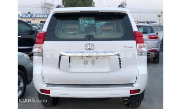 Buy Import Toyota Prado White Car in Import - Dubai in Abhasia Buy Import Toyota Prado White Car in Import - Dubai in Abhasia