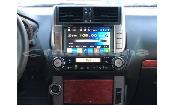 Buy Import Toyota Prado White Car in Import - Dubai in Abhasia Buy Import Toyota Prado White Car in Import - Dubai in Abhasia