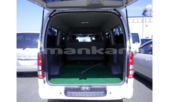 Buy Import Toyota Hiace White Car in Import - Dubai in Abhasia Buy Import Toyota Hiace White Car in Import - Dubai in Abhasia
