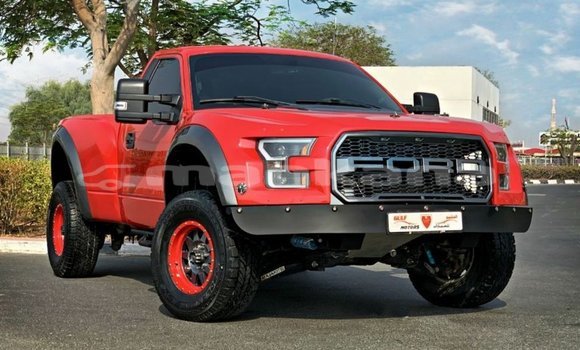 Buy Import Ford Club Wagon Red Car in Import - Dubai in Abhasia