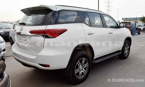 Buy Import Toyota Fortuner White Car in Import - Dubai in Abhasia Buy Import Toyota Fortuner White Car in Import - Dubai in Abhasia