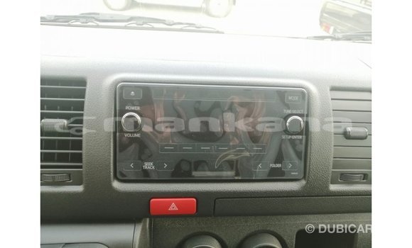 Buy Import Toyota DA White Truck in Import - Dubai in Abhasia Buy Import Toyota DA White Truck in Import - Dubai in Abhasia