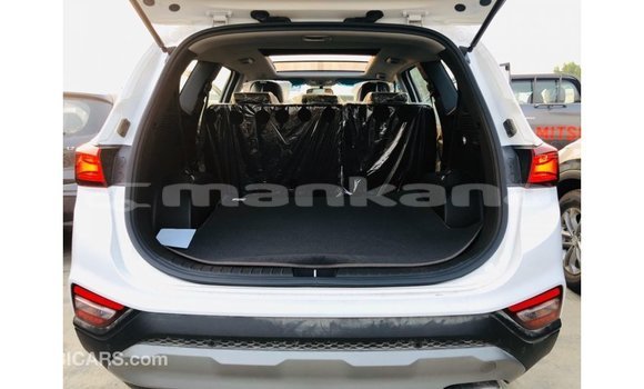 Buy Import Hyundai Santa Fe White Car in Import - Dubai in Abhasia Buy Import Hyundai Santa Fe White Car in Import - Dubai in Abhasia