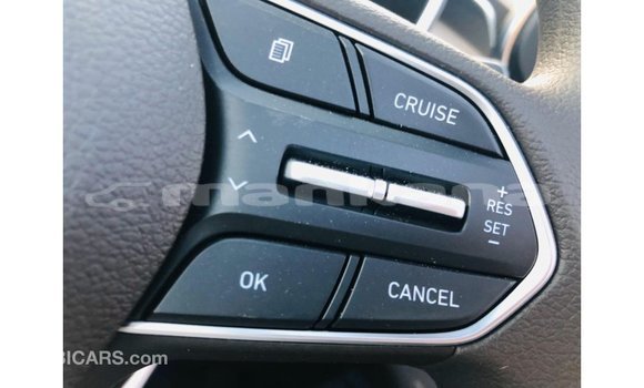 Buy Import Hyundai Santa Fe White Car in Import - Dubai in Abhasia Buy Import Hyundai Santa Fe White Car in Import - Dubai in Abhasia