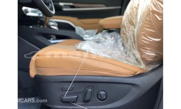 Buy Import Kia Carens White Car in Import - Dubai in Abhasia Buy Import Kia Carens White Car in Import - Dubai in Abhasia