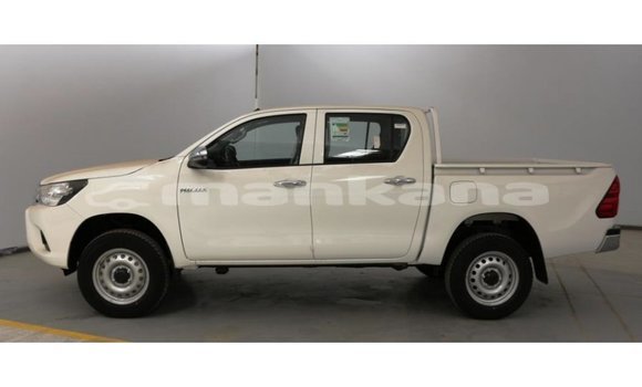 Buy Import Toyota Hilux White Car in Import - Dubai in Abhasia Buy Import Toyota Hilux White Car in Import - Dubai in Abhasia