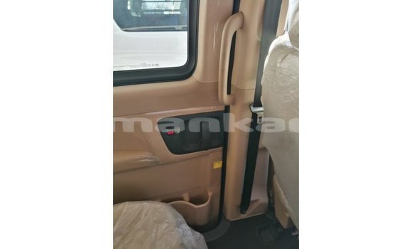 Buy Import Hyundai Accent White Car in Import - Dubai in Abhasia Buy Import Hyundai Accent White Car in Import - Dubai in Abhasia