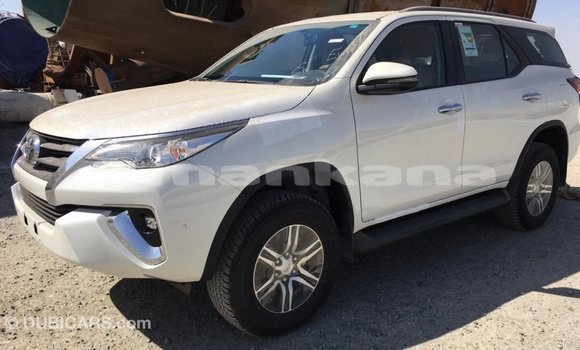 Buy Import Toyota Fortuner White Car in Import - Dubai in Abhasia Buy Import Toyota Fortuner White Car in Import - Dubai in Abhasia