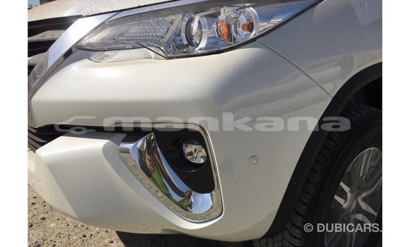 Buy Import Toyota Fortuner White Car in Import - Dubai in Abhasia Buy Import Toyota Fortuner White Car in Import - Dubai in Abhasia