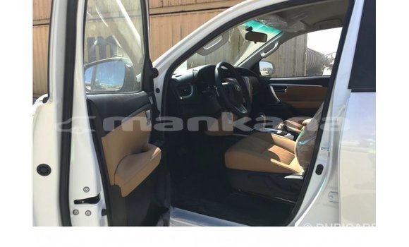 Buy Import Toyota Fortuner White Car in Import - Dubai in Abhasia Buy Import Toyota Fortuner White Car in Import - Dubai in Abhasia