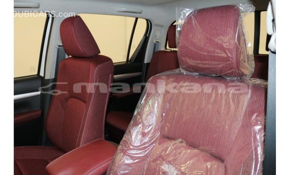Buy Import Toyota Hilux White Car in Import - Dubai in Abhasia Buy Import Toyota Hilux White Car in Import - Dubai in Abhasia