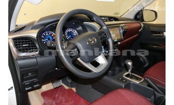 Buy Import Toyota Hilux White Car in Import - Dubai in Abhasia Buy Import Toyota Hilux White Car in Import - Dubai in Abhasia