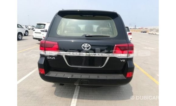 Buy Import Toyota Land Cruiser Black Car in Import - Dubai in Abhasia Buy Import Toyota Land Cruiser Black Car in Import - Dubai in Abhasia