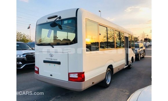 Buy Import Toyota Coaster White Car in Import - Dubai in Abhasia Buy Import Toyota Coaster White Car in Import - Dubai in Abhasia