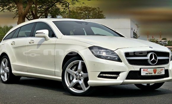 Buy Import Mercedes-Benz 190 White Car in Import - Dubai in Abhasia Buy Import Mercedes-Benz 190 White Car in Import - Dubai in Abhasia