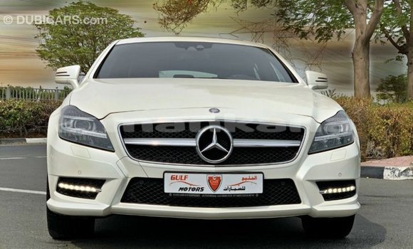Buy Import Mercedes-Benz 190 White Car in Import - Dubai in Abhasia Buy Import Mercedes-Benz 190 White Car in Import - Dubai in Abhasia