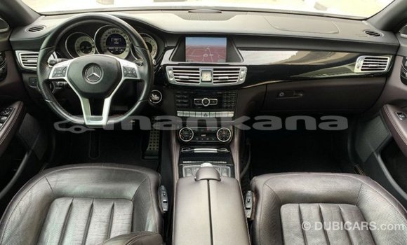 Buy Import Mercedes-Benz 190 White Car in Import - Dubai in Abhasia Buy Import Mercedes-Benz 190 White Car in Import - Dubai in Abhasia
