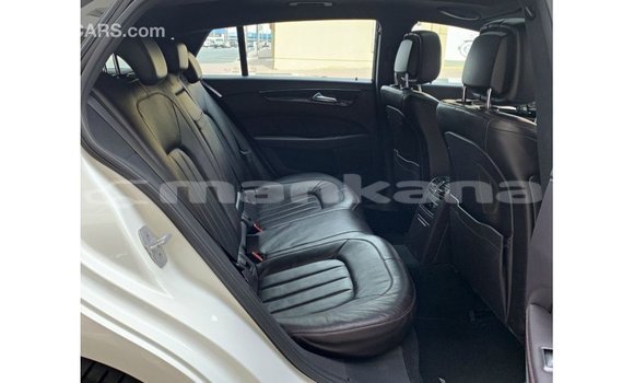 Buy Import Mercedes-Benz 190 White Car in Import - Dubai in Abhasia Buy Import Mercedes-Benz 190 White Car in Import - Dubai in Abhasia