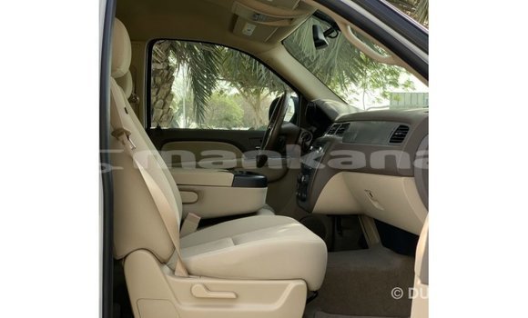 Buy Import Chevrolet Tahoe White Car in Import - Dubai in Abhasia Buy Import Chevrolet Tahoe White Car in Import - Dubai in Abhasia