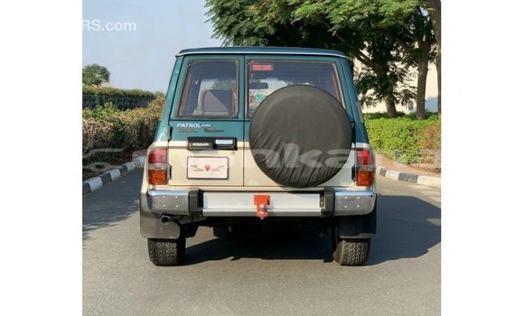 Buy Import Nissan Patrol Blue Car in Import - Dubai in Abhasia Buy Import Nissan Patrol Blue Car in Import - Dubai in Abhasia