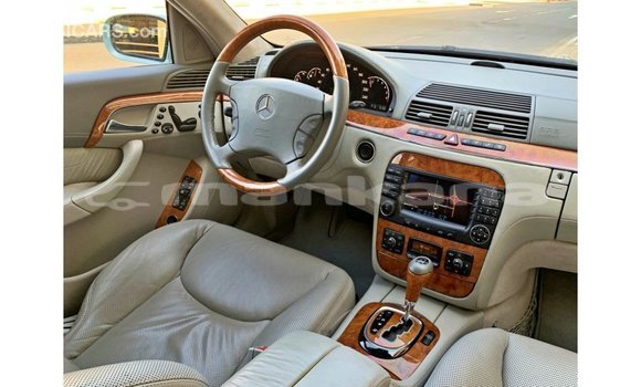 Buy Import Mercedes-Benz 200 Blue Car in Import - Dubai in Abhasia Buy Import Mercedes-Benz 200 Blue Car in Import - Dubai in Abhasia