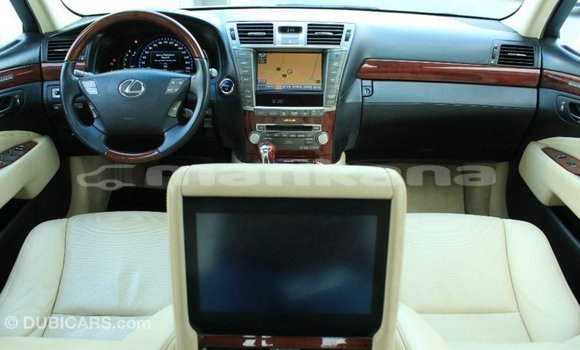 Buy Import Lexus LS White Car in Import - Dubai in Abhasia Buy Import Lexus LS White Car in Import - Dubai in Abhasia