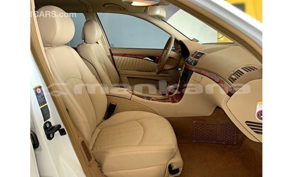Buy Import Mercedes-Benz 200 White Car in Import - Dubai in Abhasia Buy Import Mercedes-Benz 200 White Car in Import - Dubai in Abhasia