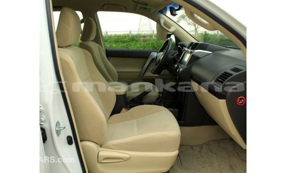 Buy Import Toyota Prado White Car in Import - Dubai in Abhasia Buy Import Toyota Prado White Car in Import - Dubai in Abhasia