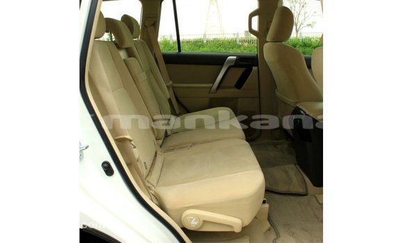 Buy Import Toyota Prado White Car in Import - Dubai in Abhasia Buy Import Toyota Prado White Car in Import - Dubai in Abhasia