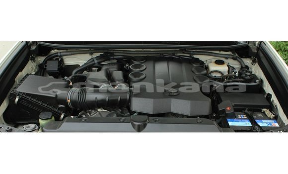 Buy Import Toyota Prado White Car in Import - Dubai in Abhasia Buy Import Toyota Prado White Car in Import - Dubai in Abhasia