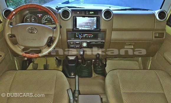 Buy Import Toyota Land Cruiser Beige Car in Import - Dubai in Abhasia Buy Import Toyota Land Cruiser Beige Car in Import - Dubai in Abhasia