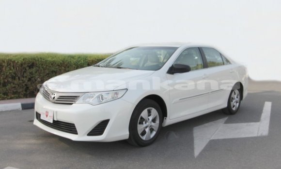 Buy Import Toyota Camry White Car in Import - Dubai in Abhasia Buy Import Toyota Camry White Car in Import - Dubai in Abhasia