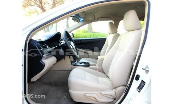 Buy Import Toyota Camry White Car in Import - Dubai in Abhasia Buy Import Toyota Camry White Car in Import - Dubai in Abhasia