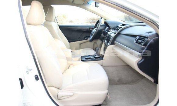 Buy Import Toyota Camry White Car in Import - Dubai in Abhasia Buy Import Toyota Camry White Car in Import - Dubai in Abhasia
