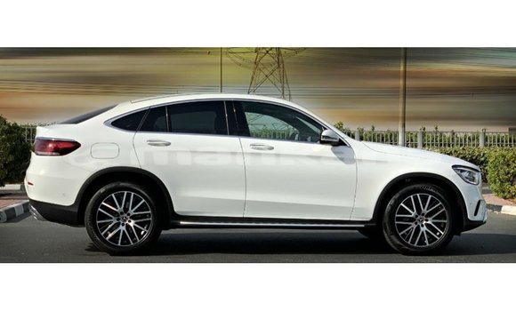 Buy Import Mercedes-Benz GLC White Car in Import - Dubai in Abhasia Buy Import Mercedes-Benz GLC White Car in Import - Dubai in Abhasia