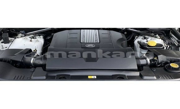 Buy Import Land Rover Range Rover White Car in Import - Dubai in Abhasia Buy Import Land Rover Range Rover White Car in Import - Dubai in Abhasia