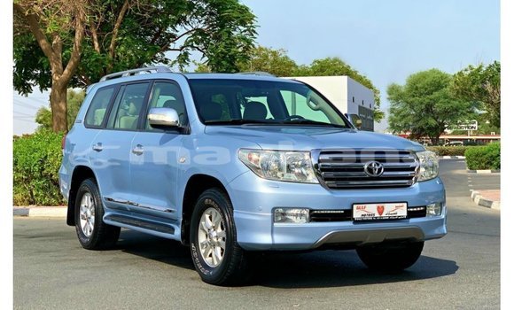 Buy Import Toyota Land Cruiser Blue Car in Import - Dubai in Abhasia Buy Import Toyota Land Cruiser Blue Car in Import - Dubai in Abhasia