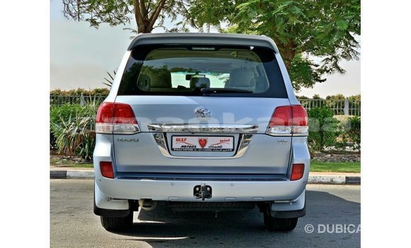 Buy Import Toyota Land Cruiser Blue Car in Import - Dubai in Abhasia Buy Import Toyota Land Cruiser Blue Car in Import - Dubai in Abhasia