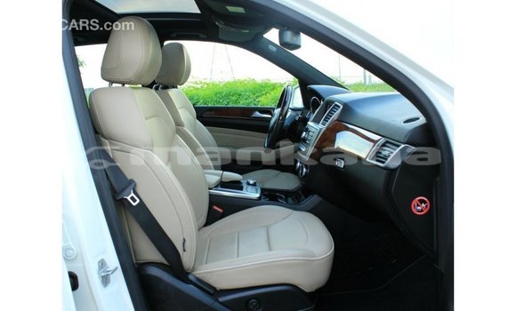 Buy Import Mercedes-Benz 190 White Car in Import - Dubai in Abhasia Buy Import Mercedes-Benz 190 White Car in Import - Dubai in Abhasia