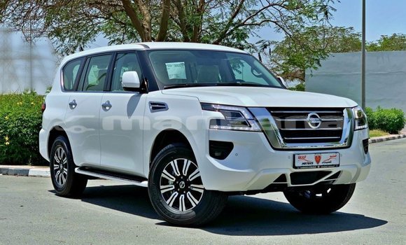 Buy Import Nissan Patrol White Car in Import - Dubai in Abhasia Buy Import Nissan Patrol White Car in Import - Dubai in Abhasia