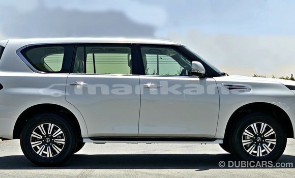Buy Import Nissan Patrol White Car in Import - Dubai in Abhasia Buy Import Nissan Patrol White Car in Import - Dubai in Abhasia