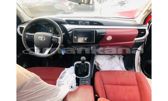 Buy Import Toyota Hilux White Car in Import - Dubai in Abhasia Buy Import Toyota Hilux White Car in Import - Dubai in Abhasia