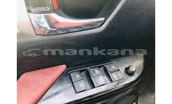 Buy Import Toyota Hilux White Car in Import - Dubai in Abhasia Buy Import Toyota Hilux White Car in Import - Dubai in Abhasia