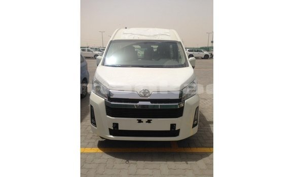 Buy Import Toyota Hiace White Car in Import - Dubai in Abhasia Buy Import Toyota Hiace White Car in Import - Dubai in Abhasia